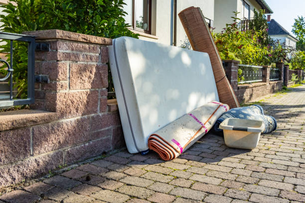 Best Yard Waste Removal  in Kingsley, MI